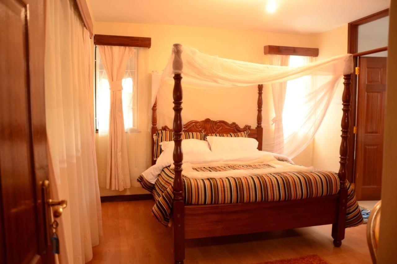Upperhill Blueberry Hotel ไนโรบี ภายนอก รูปภาพ