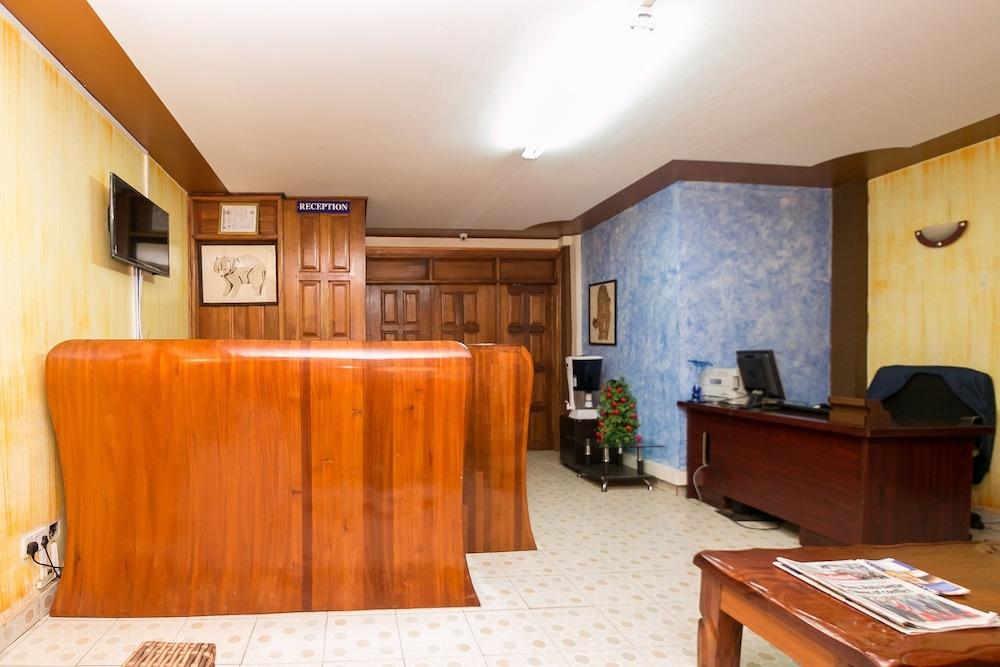 Upperhill Blueberry Hotel ไนโรบี ภายนอก รูปภาพ